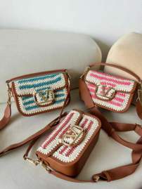 Picture of Valentino Handbags _SKUfw192329921fw